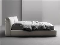 现代简约风格只有床屏的床